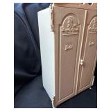 VINTAGE SUSY GOOSE BARBIE WARDROBE WITH BOX