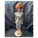 VINTAGE BUBBLECUT RED HAIR BARBIE WEARING JAPANESE ON THE GO OUTFIT