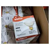 Lot of (1 Case) Satco® Excel Short Neck 50-degree Wide Flood Light Bulbs 120V/60W Halogen PAR 30 Medium Base 15-count ( 15 total items )