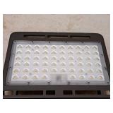 Lot of (1) V-Tac® Commercial 100-277V 185W LED Shoebox Light Fixtures VT-SBN3-3M-185W-840