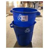 Lot of 2 Rubbermaid Roughneck 32 Gal. Vented Outdoor Recycling Bin Customer Return Review all pictures