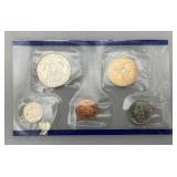 2000, U.S. Mint Denver & Philadelphia  Uncirculated Coin Sets