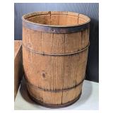 Vintage Wooden Barrel and Bartlett Pears Crate Set