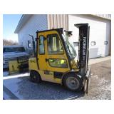 2012 Hyundai 33D-7E 6,500lb Diesel Forklift w/Cab & Heat