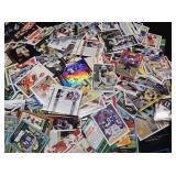 ASSORMENT OF SPORTS CARDS