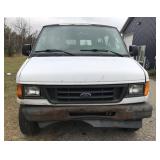 2003 Ford E350 Cargo Van