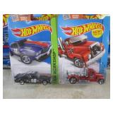 (EC1) Assorted Hot Wheels in Packag...