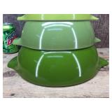 Vintage Pyrex 4 Nesting Bowl Set - Green