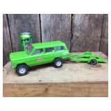 Vintage Tonka Green Suburban with Trailer