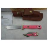 Kissing Crane. NEW IN BOX. Fixed and lock back knife set with sheath.