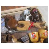 (CS) 2 Wood Boxes with Assorted Vin...