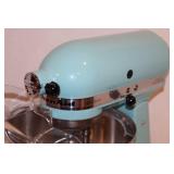 KitchenAid Artisan 5 qt. 10-Speed Tilt-Head Aqua Sky Stand Mixer KSM150PSAQ…Very Clean!