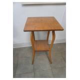 plant stand/side table 16"x16"x28"