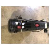 Husky 8 Gallon 150PSI Hotdog Air Compressor For Parts Customer Returns See Pictures