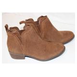 Womenâs Skechers Brown Suede Ankle Booties - Size 7