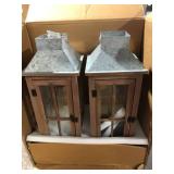 21 inch Wood and Glass Lantern (2-Pack) Customer Returns See Pictures