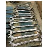 12 PIECE WRENCH SET