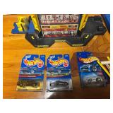 Hot Wheels Garage Set with 3 New in Package Vehicles