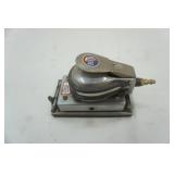 Orbital jitterbug sander