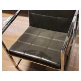 Padded Metal Office Entry Arm Chair (Black)