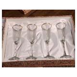 Lot of (2 Boxes) Art Décor® 8-3/4" Stem Flutes Set of 4 (Gold Rimmed)