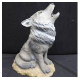 WOLF FIGURINES