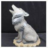 WOLF FIGURINES