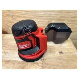 MILWAUKEE 2648-20 M18 18V Lithium-Ion Cordless 5 in. Random Orbit Sander (Tool-Only) - B129