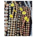 Colored Cultured Pearl Stands