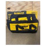 DEWALT DCD794D1 ATOMIC 20-Volt Lithium-Ion Cordless Compact 1/2 in. Drill/Driver Kit with 2.0Ah Battery, Charger and Bag - B159