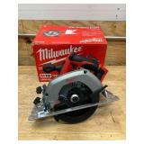 MILWAUKEE 2630-20 M18 18V Lithium-Ion Cordless 6-1/2 in. Circular Saw (Tool-Only) - B129