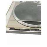 Pioneer PL-400 automatic quartz-controlled direct-drive turntable