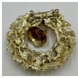 Vintage Jewelry - Holiday Brooches - Christmas is coming!  Qty 4