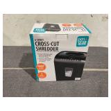 Pen+Gear 6-Sheet Cross-cut Paper/Credit Card Shredder with 3.7 Gallon Bin, Black,Home and Office Use