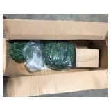 VEVOR Artificial Topiaries Boxwood Trees 36 in. Green Artificial Boxwood Topiaries Within Container Customer Returns See Pictures