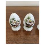 Herend Rothschild Bird Salt & Pepper Shakers