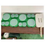 Vintage Tupperware Picnic Set Green