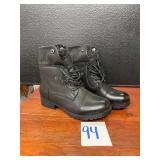 new boots size 6.5 womens