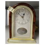 Keinider Battery Powered Dome Clock