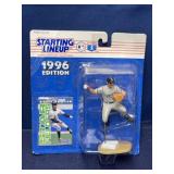 Baseball figure Ozzie Guillen 1996 Starting