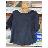 Womenï¿½s XL 100% cotton T-shirt