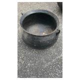 Cast Iron Pot 16 inch