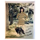 MARLO THOMAS AUTOGRAPHED PHOTO