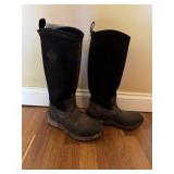 Pair Muck Boots Size 8