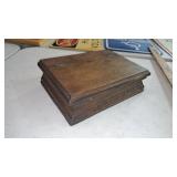 Antique Wooden box approximately 7x10x3