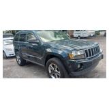 2005 Jeep Grand Cherokee Limited runs/moves