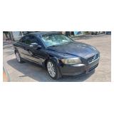 2009 Volvo C70 T5 Runs/moves