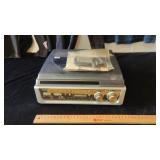 Sylvania SRCD873 MP3/turntable,works