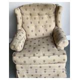 King Hickory Sitting Chair