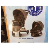 Graco Fast Action SE 2.0 Travel System